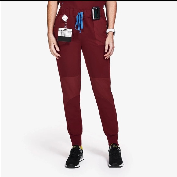 NWT FIGS SCRUB SET Disney Mickey Mouse Set - Picture 9 of 9